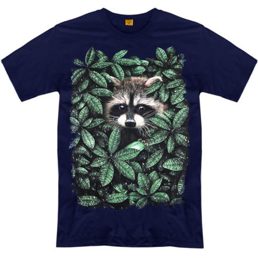 Футболка "Енот в листьях"