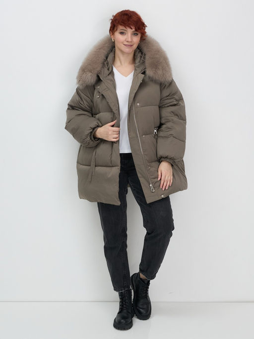 Куртка зимняя женская с мехом и капюшоном тренд коричневого цвета 7639K - Visdeer фото 10