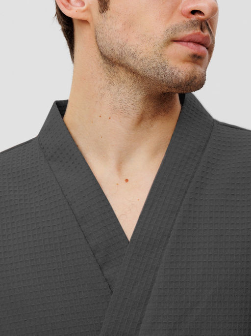 Мужской укороченный вафельный халат с планкой темно-серый В-05 (32)