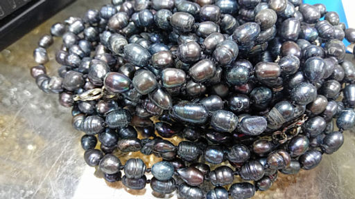 Бусы натуральный жемчуг Black-Blue крупный рис - камень королев, дарующий любовь и счастье