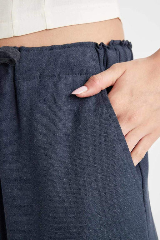 Широкие брюки с тремя карманами, нормальной талией, стандартной длины, брюки из смесового льна - Defacto фото 9