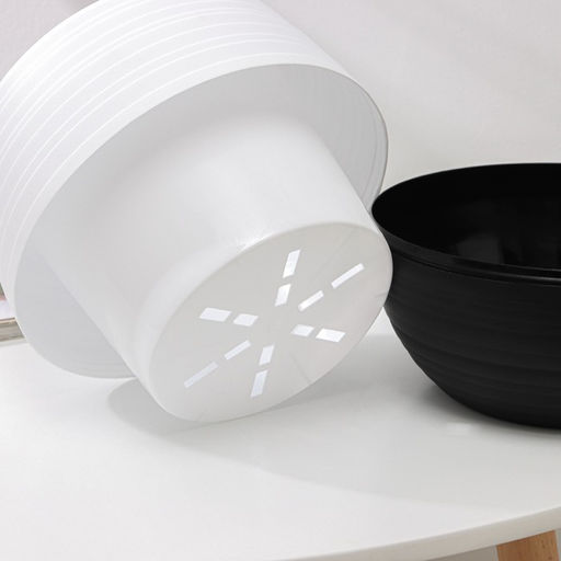 Горшок для цветов с поддоном «Дуэт», 2.5 л, пластиковый, чёрно-белый