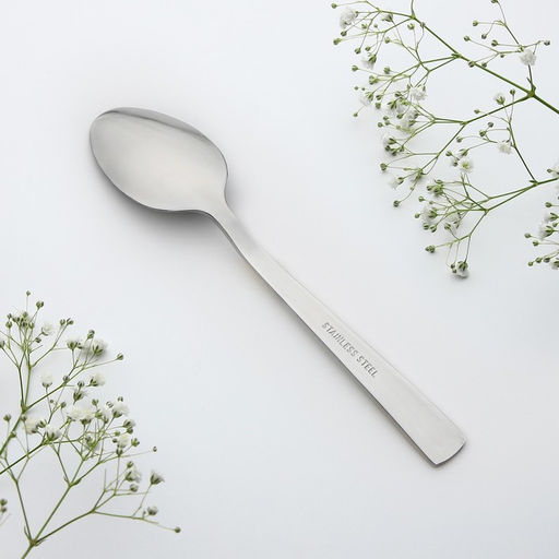 Ложка с гравировкой чайная Светлана в подарочной коробке - Семейные традиции фото 3