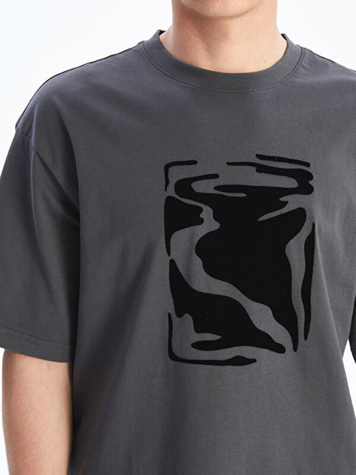 Bisiklet Yaka Bask?l? Penye Erkek Ti??rt