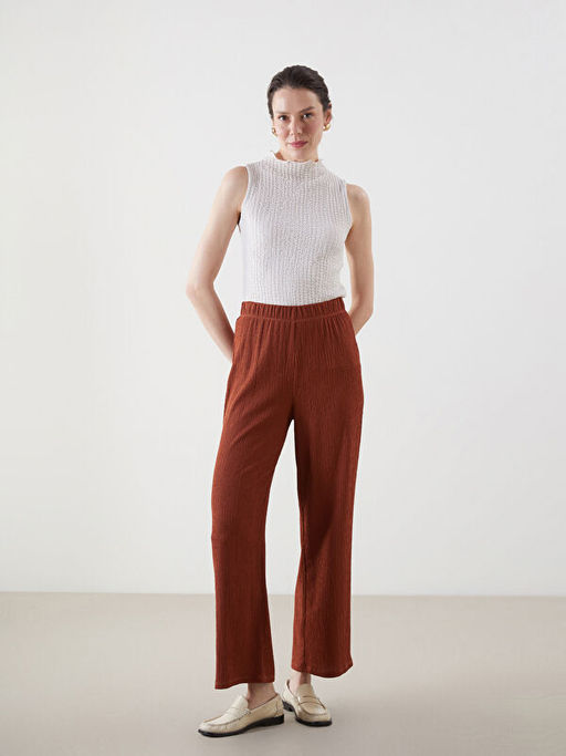 Beli Lastikli Dokulu Kad?n Pantolon