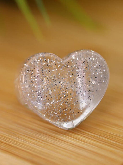 Кольцо акриловое GIRLY "White heart", white (d=1,7 см)