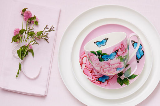 Чашка с блюдцем Розы, 0,4 л - Maxwell & Williams фото 10