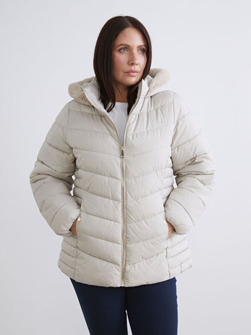 K?rkl? Kap??onlu Kad?n ?i?me Mont