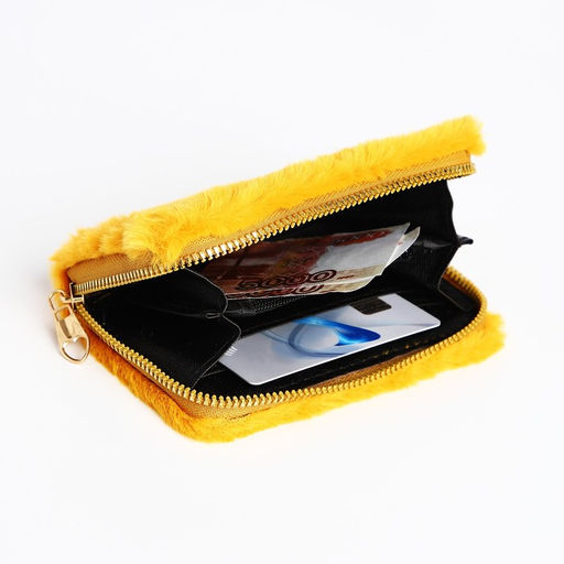 Кошелёк маленький, пушистый, на молнии, жёлтый