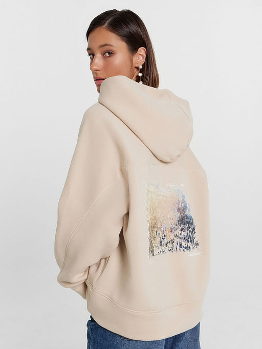 Худи женское светло-бежевое с печатью