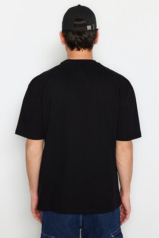 Siyah Basic %100 Pamuklu Relaxed/Rahat Kesim T-Shirt TMNSS22TS0274 - Trendyolmilla фото 2
