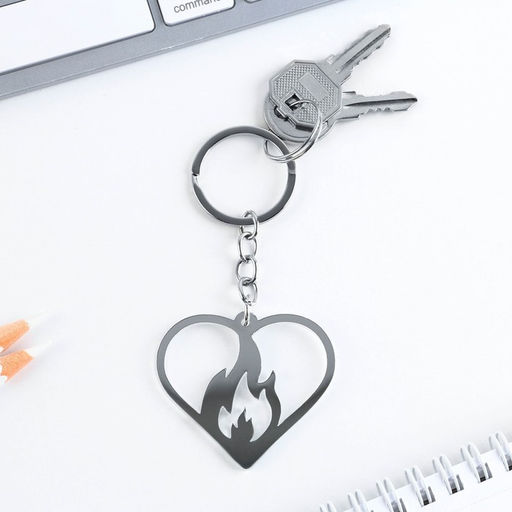 Брелок для ключей акриловый зеркальный «Огонь», 5 х 4.5 см