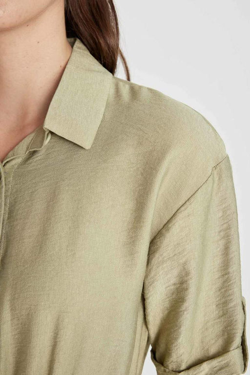 Льняное платье-миди с рубашечным воротником и поясом с короткими рукавами - Defacto фото 4