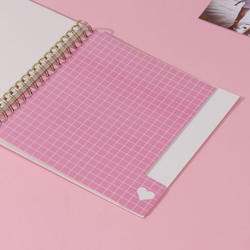 Фотоальбом на спирали 20 листов Котики с пиццей, объёмный элемент и 4 вкладки, 24?24 см