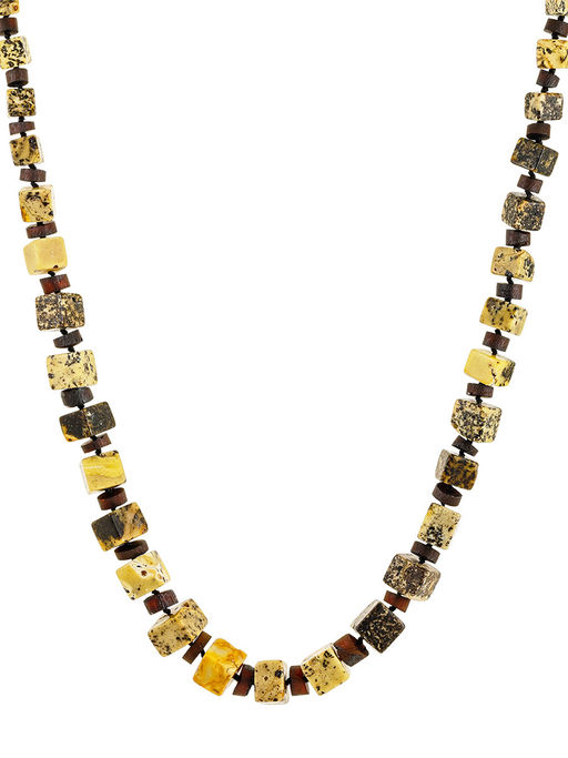 Стильные бусы из текстурного балтийского янтаря с матовой поверхностью