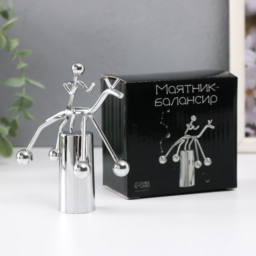 Маятник настольный антистресс Человечек на коне, 11.5?9.5?5 см