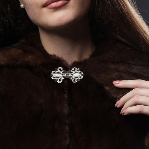 Декоративная застёжка «Узор», 6.5×3.5 см, цвет белый