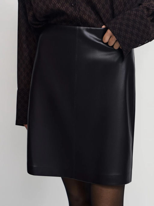 Юбка мини из искусственной кожи / Zarina