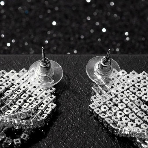 Серьги висячие со стразами Водопад пятиугольник, цвет белый в серебре, 9,7см - Queen fair фото 2