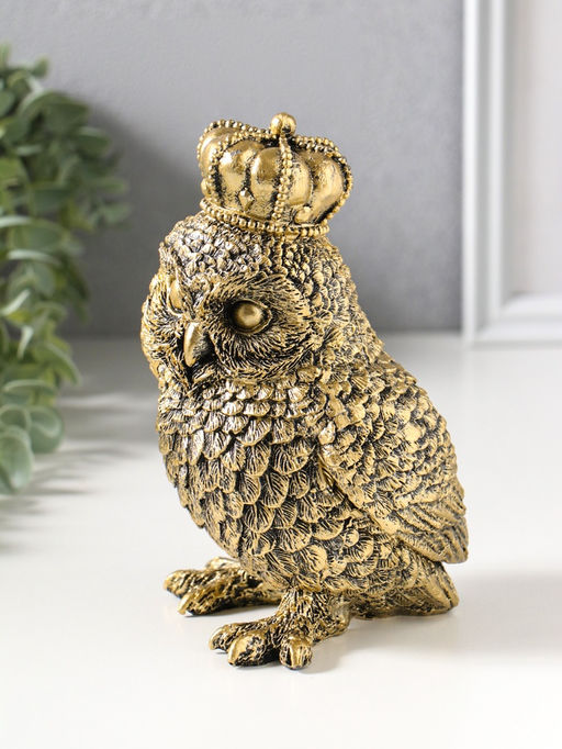 Сувенир полистоун "Золотая сова в короне" 10х10х16 см