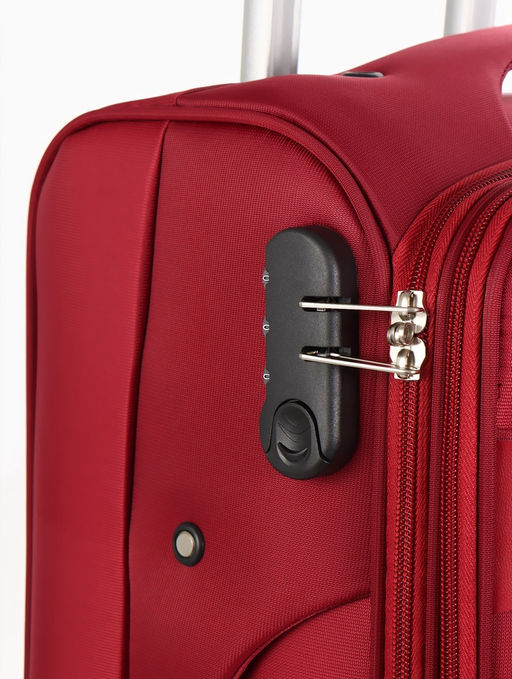 Чемодан 20",Текст,36*25*58,отд на молнии,1 нар/карм, увелич,код замок,4 колеса, красный