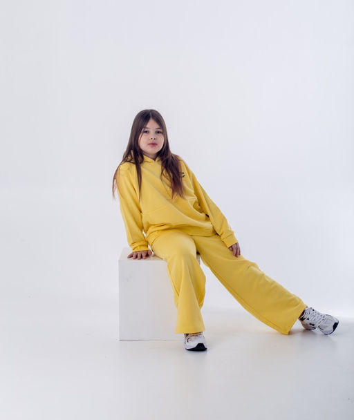 068 Детский костюм с палаццо, банан