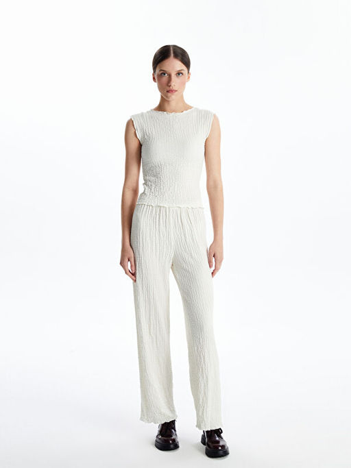 Bisiklet Yaka Dokulu Kad?n Ti??rt