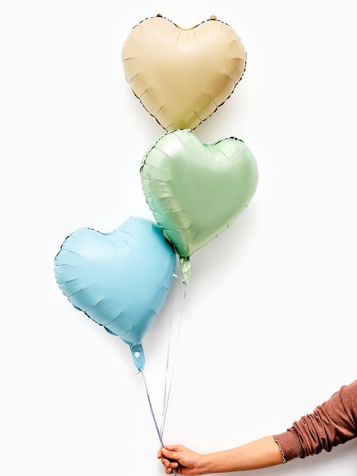 Цена за 2 шт.Воздушные шары фольгированные 17 Сердце, зелёный сатин, набор 5 шт. - Страна карнавалия фото 8