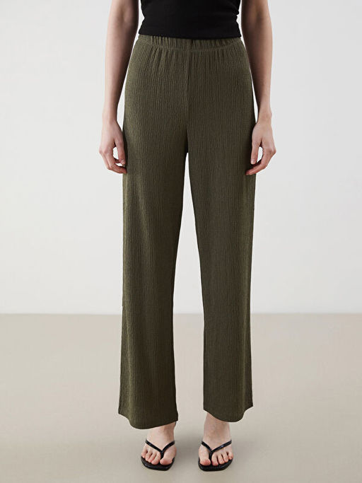 Beli Lastikli Dokulu Geni? Pa?a Kad?n Pantolon