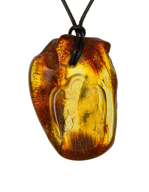 Подвеска-резьба из натурального цельного янтаря Ангел-Хранитель