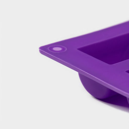 Форма для выпечки Доляна «Батончик», силикон, 30×17.5 см, 20 ячеек (6.5×2.5×2 см), фиолетовая