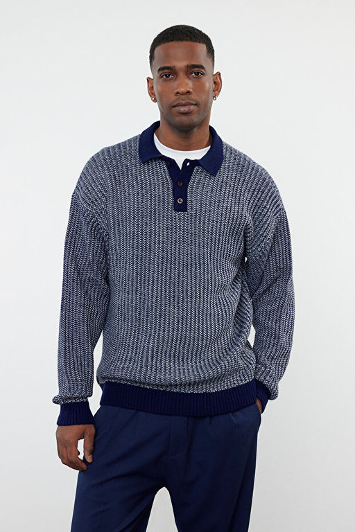Lacivert Casual Regular Polo Yaka Dokulu Triko Kazak TMNAW25KZ00007 - Trendyolmilla фото 2