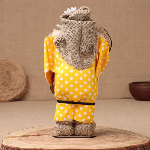 Фигурка-оберег «Домовой. Славуся в льняном колпаке, с ложкой и подковой», МИКС