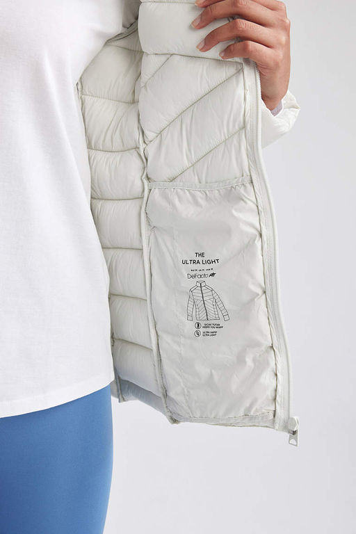 Водоотталкивающая приталенная куртка-пуховик DeFactoFit  фото 9