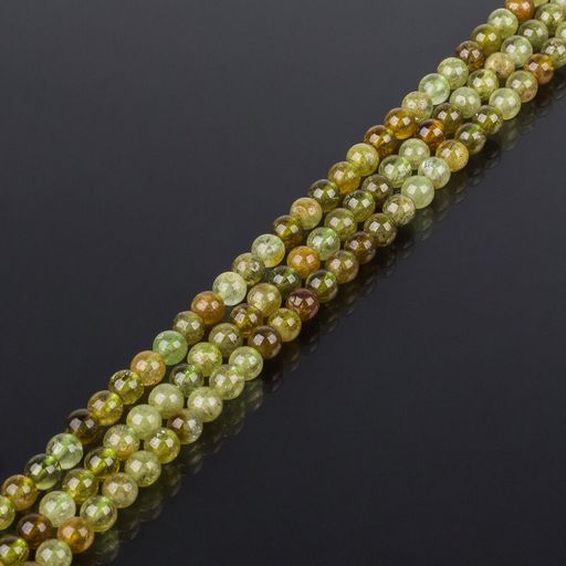 Бусины для украшений из Граната зеленого "Гроссуляра" (68 бусин) 39 см