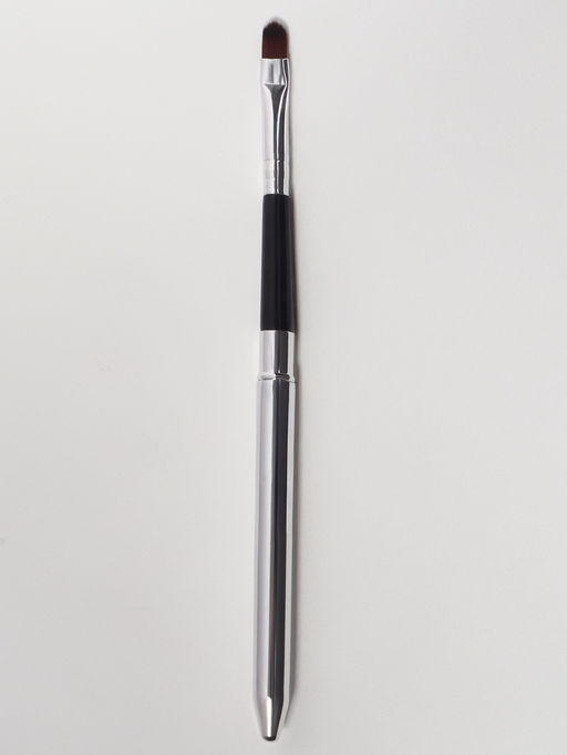 Цена за 2 шт. Кисть для макияжа, компактная, 17.5 см, чёрная, серебристая