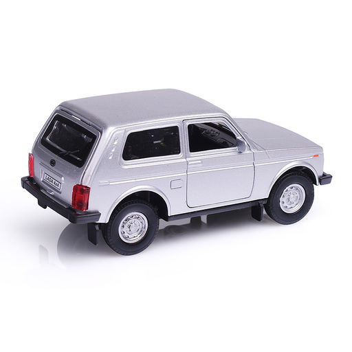 Машина металл LADA 4x4 12 см, двери, багаж, инерц, серебристый