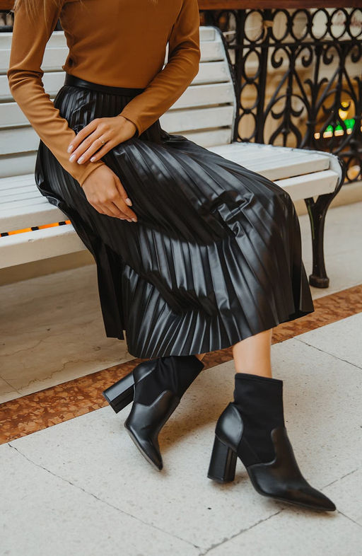 Юбка гофре из эко-кожи черный - Donna saggia фото 3