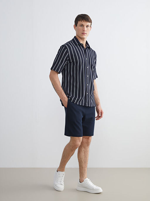 Regular Fit K?sa Kollu ?izgili Erkek G?mlek