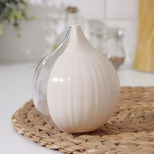 Цена за 2 шт. Контейнер для лука Альтернатива, 12×10 см, пластик, крышка МИКС