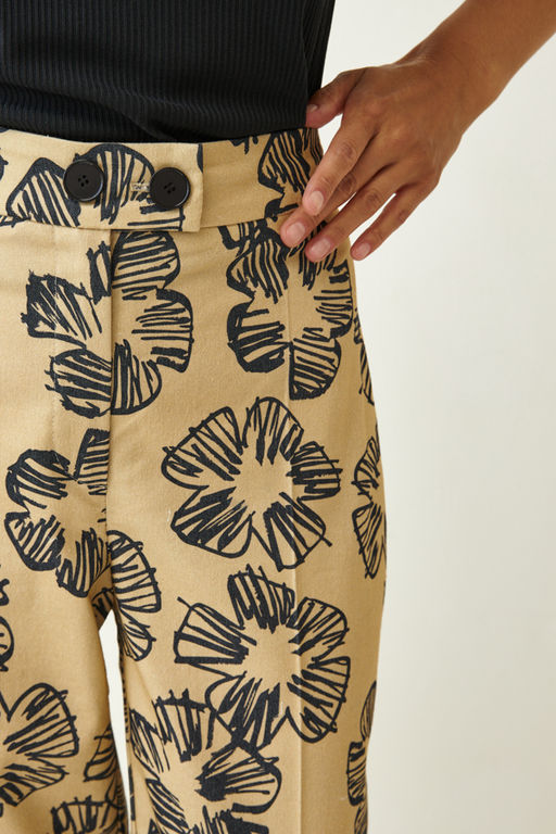 67615 Брюки и жакет