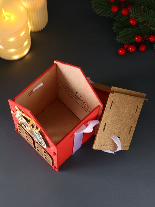 Деревянная шкатулка подарочная Новогодний домик, упаковка, с магнитом, 13.5?11.5?21 см, красный