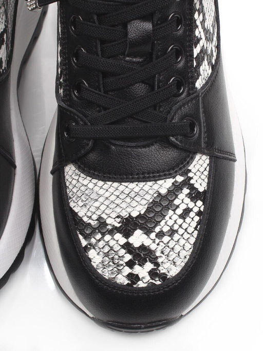 03-A847-10 BLACK Кроссовки женские (натуральная кожа)