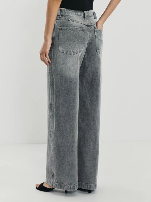 Джинсы wide leg со средней посадкой с акцентной отделкой по бокам / Zarina