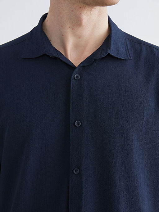 Рубашка мужская Regular Fit короткий рукав