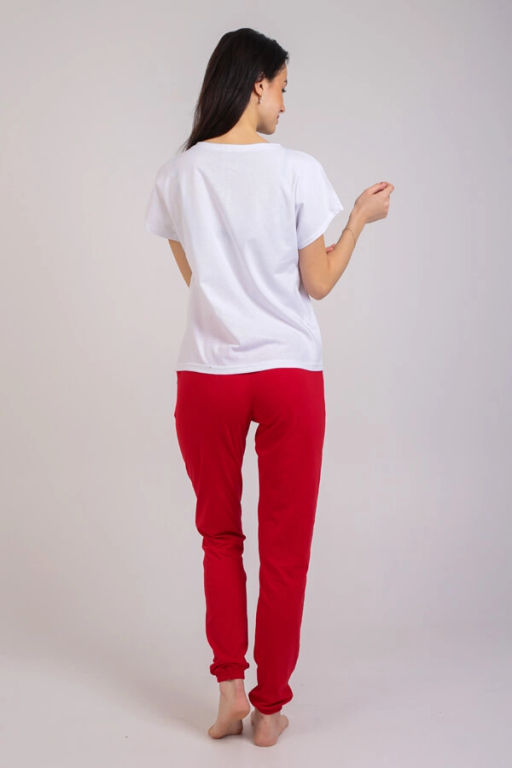 Костюм женский, цвет красный