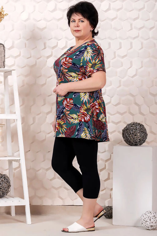 Костюм женский, цвет черный зеленый