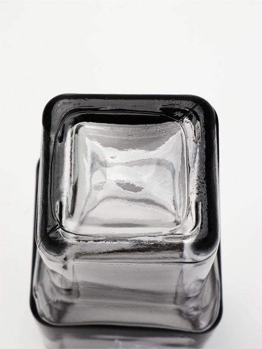 Ваза для цветов стеклянная с деревянной подставкой из темного стекла, 25 х 9 см