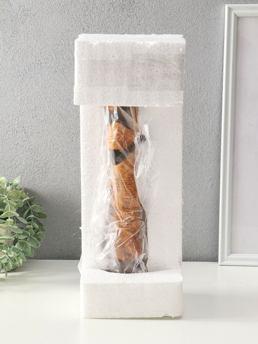 Сувенир полистоун "Африканка в горчичном наряде с зонтом" 11,5х11,5х36,5 см