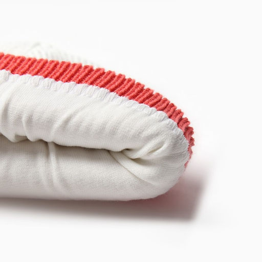 Шапка детская MINAKU: Hello, winter, размер 52-54 (5-7 лет), белая, красная